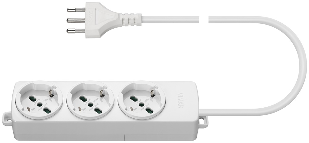 Presa multipla universale 3 uscite 16A 250V cavo 2m bianco uso domestico