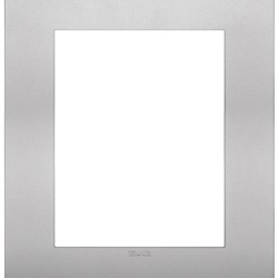 Placca Classic 8 moduli tecnopolimero silver matt per impianti elettrici