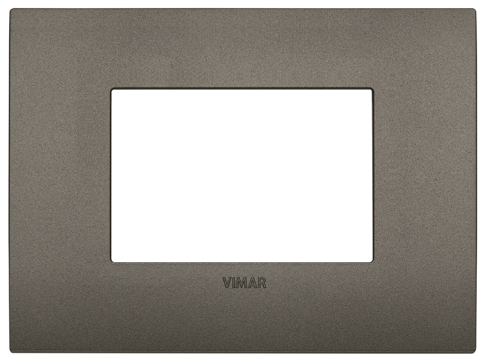 Placca Classic 3 moduli tecnopolimero effetto metal per impianti elettrici