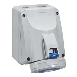 PRESA FISSA 90 GRADI IP67 32A 2P+T