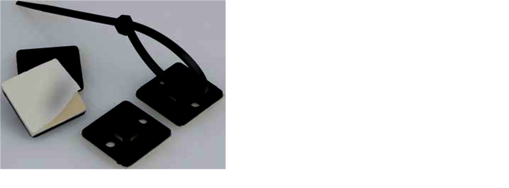 Base per fascette quadrata autoadesiva 3M Scotchflex 27x27 mm per montaggio cavi sicuro e ordinato