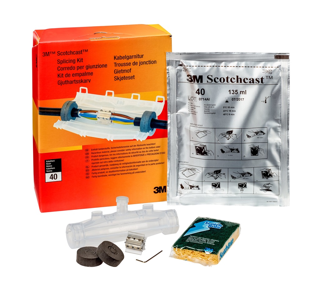 Kit in resina 3M™ Scotchcast™ serie 92-NBA dimensione A1, 1 kV. Il kit include un connettore meccanico.