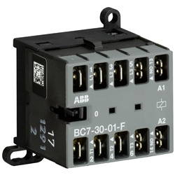 Mini Contactor BC7-30-01-F 3 Poli 17-32 V DC 3 NO 0 NC Connessioni Flat-Pin controllo carichi fino 5,5 kW