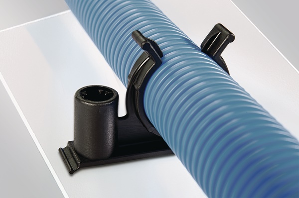 Fissaggio tubi corrugati CTC4.5 soft-push perni M6 automotive elettrico cablaggi