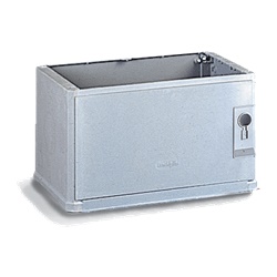 Sopralzo armadio vetroresina grigio RAL7040 dim. 720x381x450 mm IP44 IK10 senza serratura uso industriale