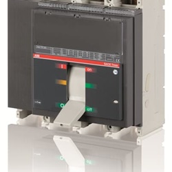 Interruttore automatico T7D 1600 4 poli fisso per impianti industriali