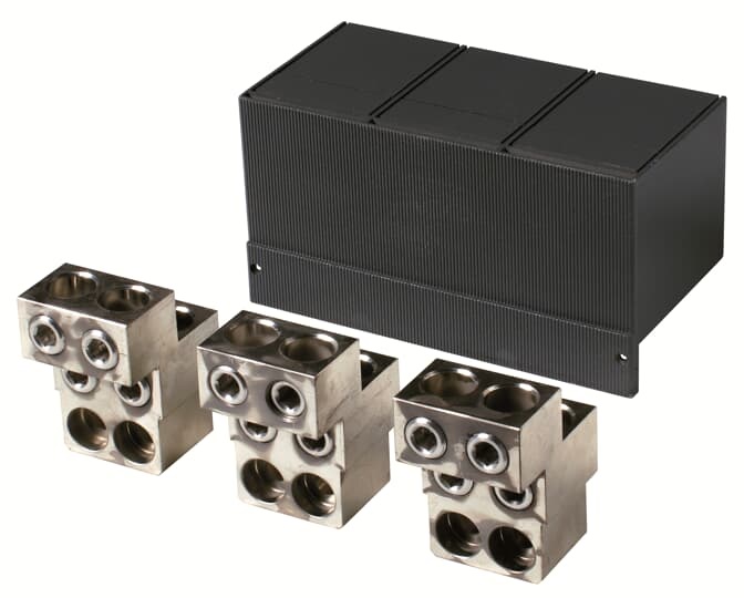 Kit accessori elettrici connettori 4x240mm² CuAl per impianti industriali Tmax T7