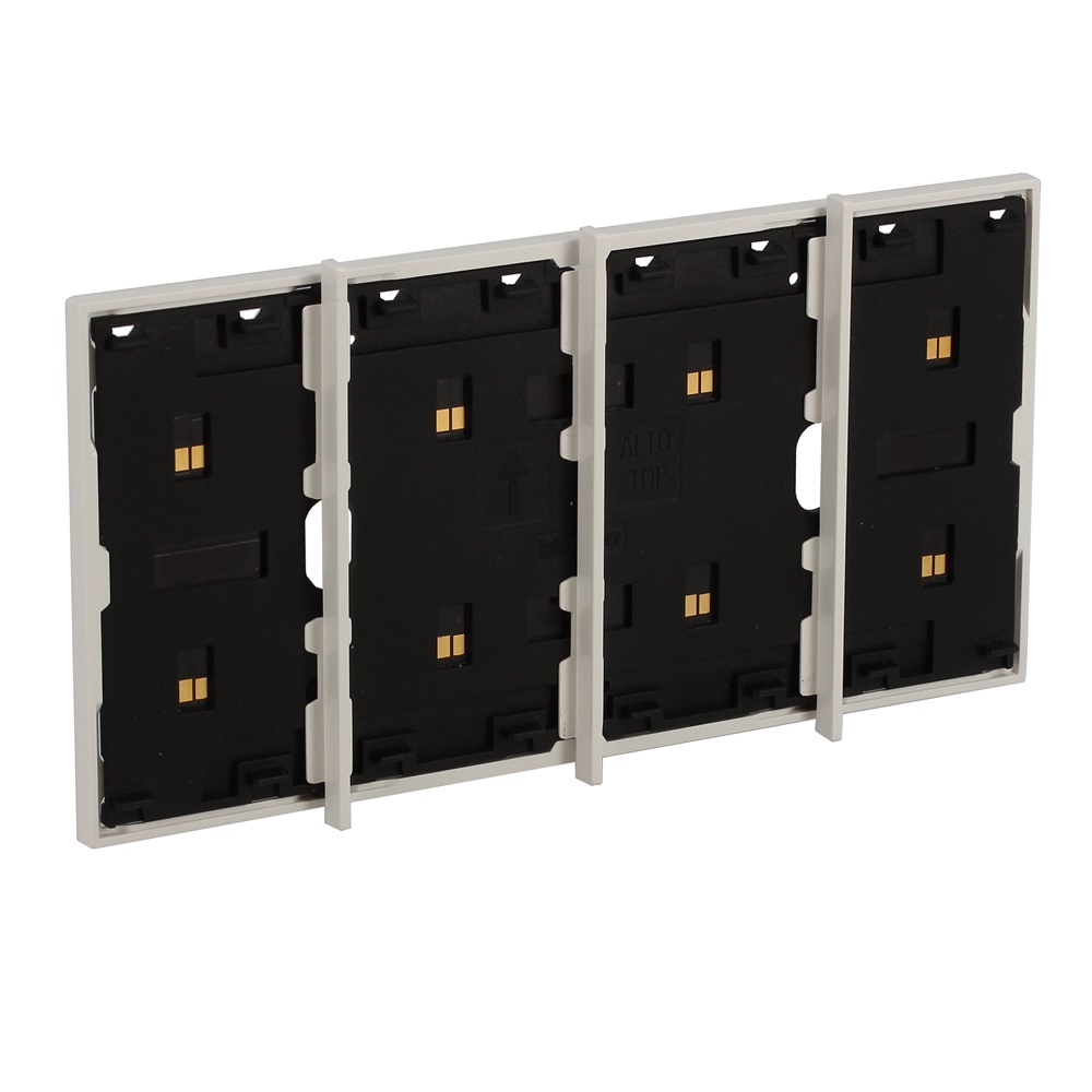 Frame elettrificato bianco 3 moduli per comandi digitali L.NOW installazione domestica