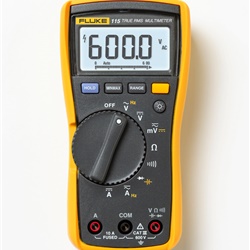 Multimetro digitale portatile Fluke 115 TRMS 600V 10A AC/DC con retroilluminazione