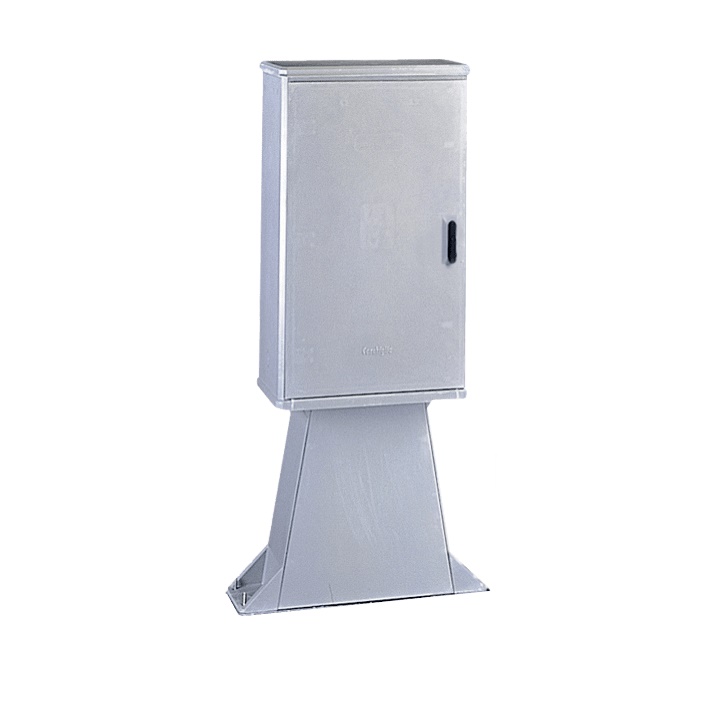 Armadio vetroresina 1 vano piedistallo serratura IP44 IK10 per installazioni industriali serie CVT-CVN 546x900x308 mm