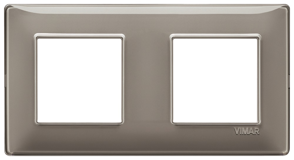 Placca 4 moduli tecnopolimero Reflex cenere interasse 71 mm per installazioni elettriche