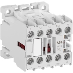 Minicontattore MC1A310AT1 24V AC 3 NA Terminali a Vite per Controllo Carichi Industriali e Civili