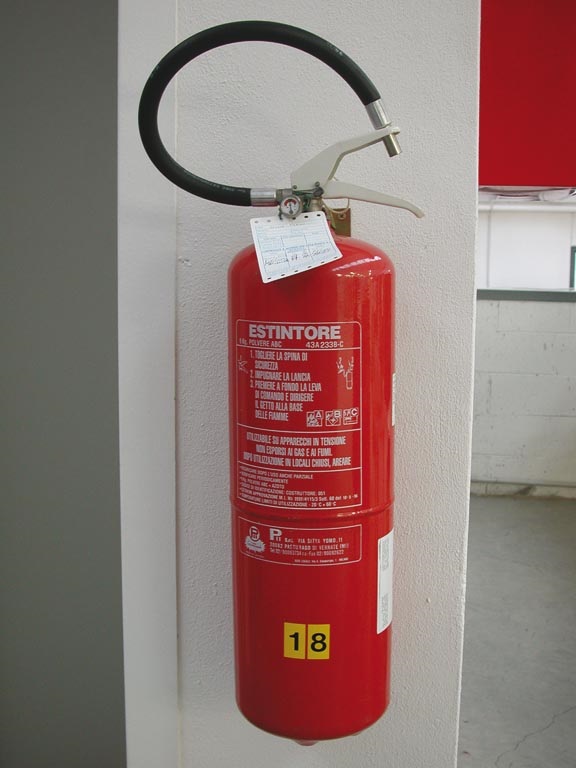 Etichette alfanumeriche adesive PET 60x34 mm personalizzabili per impianti elettrici