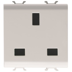 Presa 2M 2P+T 13A standard inglese B.SAT per uso elettrico domestico e industriale