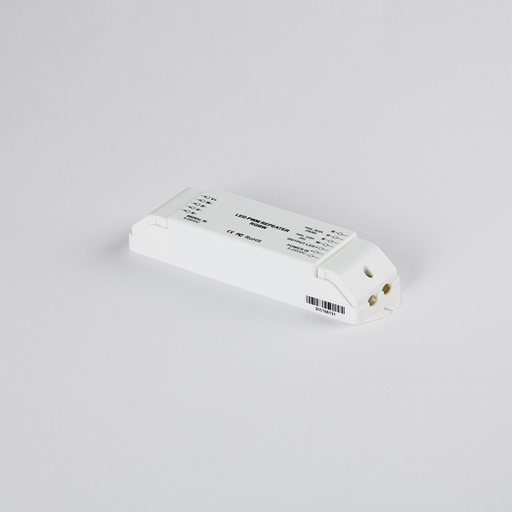 AMPLIFICATORE 4 CANALI STRIP LED RG