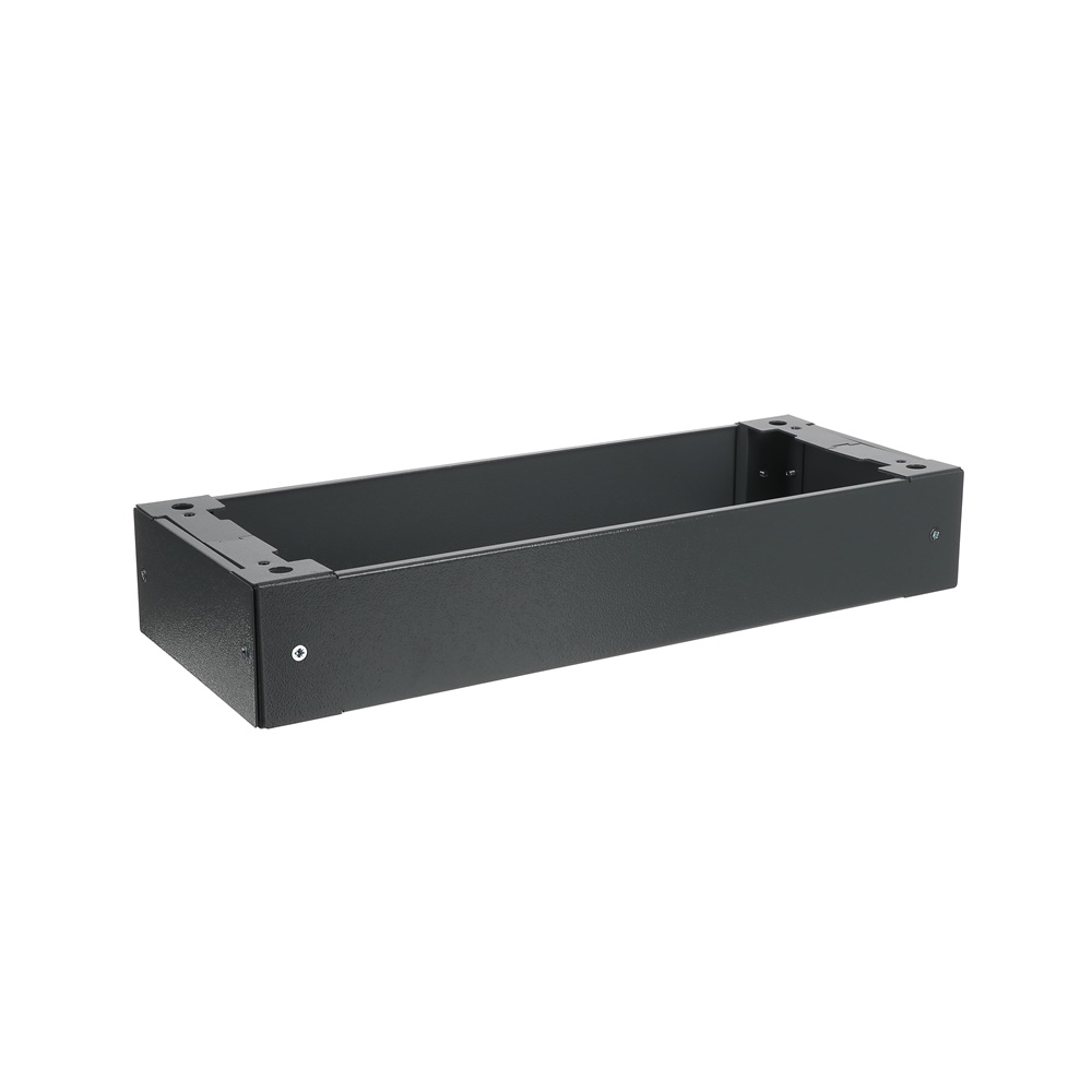 Zoccolo con flange 100x600 mm per installazioni elettriche robuste e sicure System pro E energy