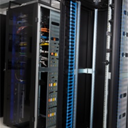 CONF.2 SQUADRE VERT. HD 42U NERO