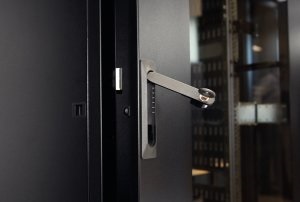 ARMADIO 19  SERIE 70 36U 600X600 NE