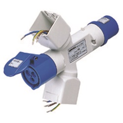 DERIVATORE ADATTATORE MOBILE IP44-2 USCITE DERIVATE-PREDISPOSTO PER 2+2 MODULI SYSTEM-SPINA 3P+N+T 16A 400V ac -50/60HZ-1 PRESA 3P+N+T 16A 400V ac