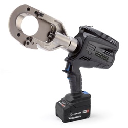Tranciacavi oleodinamico a batteria CEB-TC650 per cavi rame, alluminio e telefonici fino a 65 mm, testa rotante 335°, design compatto pistola, LED illuminazione, tecnologia SMARTOOL integrata