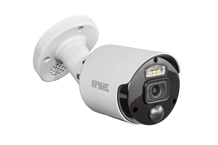 BULLET CAMERA IP CON PIR