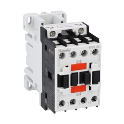 Contattore tripolare 9A AC3 bobina 24V DC basso consumo 1NA ausiliari