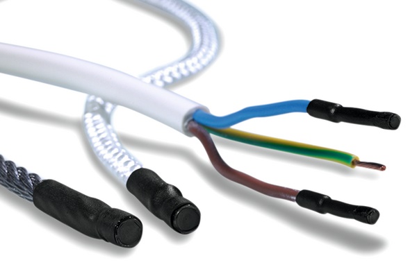 Cappucci sigillanti termorestringenti PEC-4.8/1.5 parete sottile autoestinguente uso elettrico