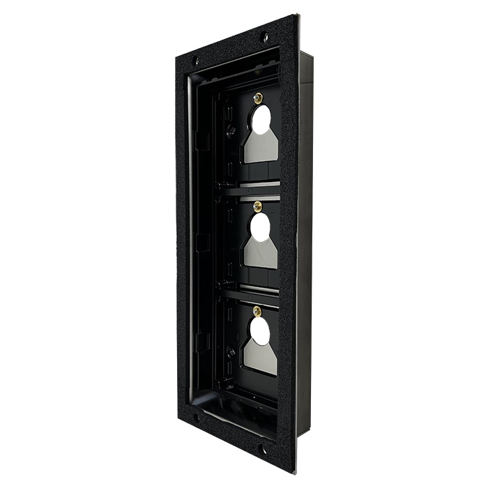 Serie Ultra - Adattatore piastre terze parti 3 moduli, da incasso, spessore 1.5-3mm