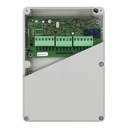 Modulo indirizzato 4 uscite relè, isolatore integrato, box grande 178x128x58mm, IP55, EN54-17/18
