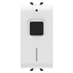ATTUATORE ON/OFF CONNESSO CON MISURA DI ENERGIA - 100-240 V ac 50/60 Hz - NA 16A (AC1)  240  V ac - 1 MODULO - BIANCO SATINATO - CHORUSMART
