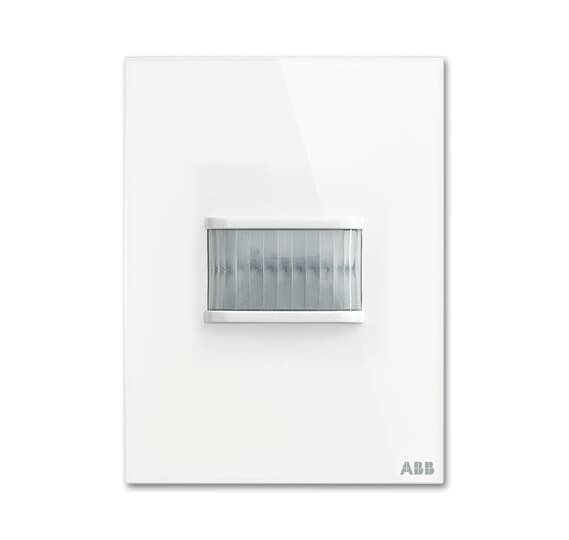 Sensore presenza wireless 4 canali con sensore temperatura e KNX per controllo illuminazione interna