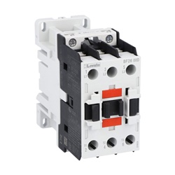 Contattore tripolare 3 poli 26A AC3 bobina DC 110V per impianti elettrici industriali