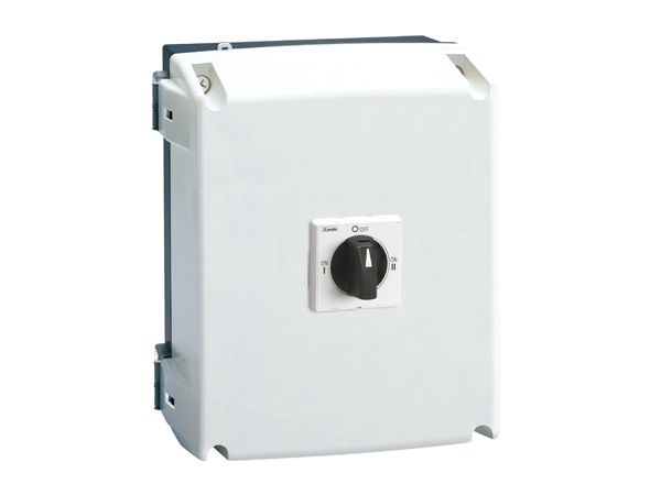 Commutatore linea 4 poli 125A tipo UL/CSA con contenitore GAX67B per impianti elettrici industriali