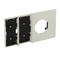 Frame elettrificato 4 moduli bianco per prese italiane e tedesche
