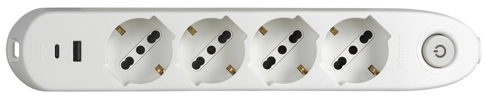 Multipresa 4 prese Schuko 2 USB interruttore casa ufficio