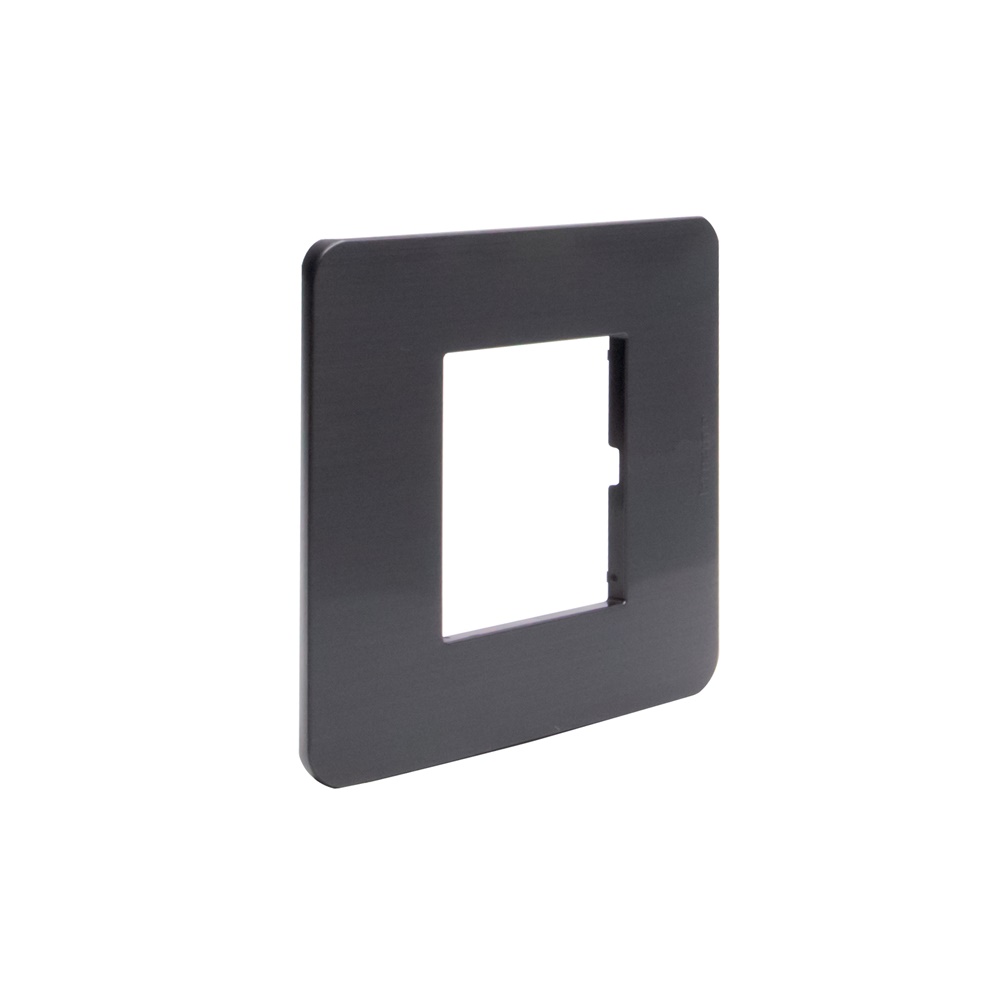 Placca MatixGO 2 moduli black nickel tecnopolimero per installazioni elettriche