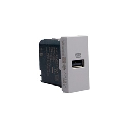 Caricatore USB A 15W MatixGo incasso grigio per impianti domestici e professionali