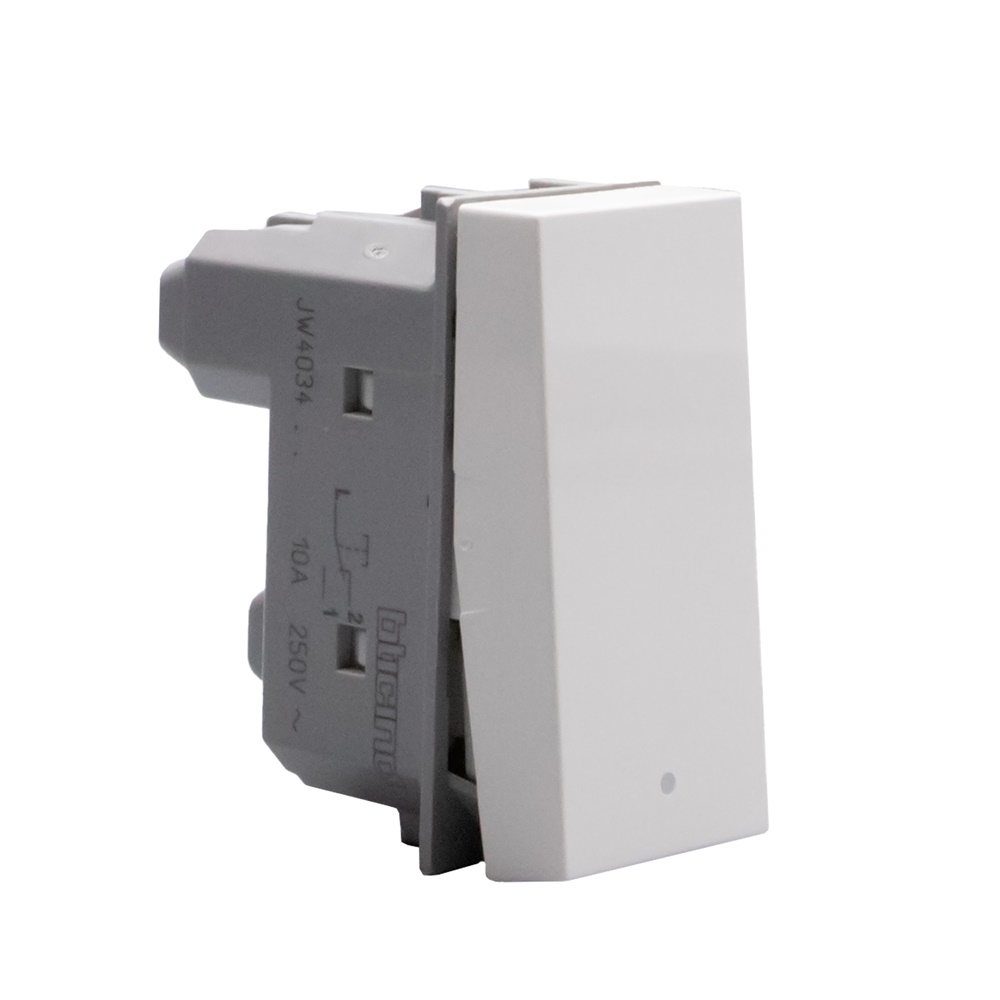 Pulsante elettrico MATIXGO 1P NO NC 10A illuminabile bianco per impianti elettrici