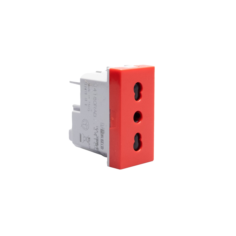 Presa elettrica bipasso 2P+T 16A 250V rosso antibatterico per uso professionale
