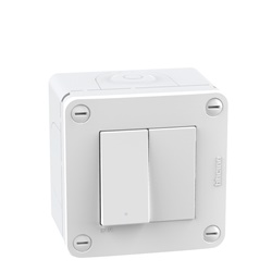 Scatola montaggio elettrico IP40 2 moduli con interruttore bianco per installazioni standard