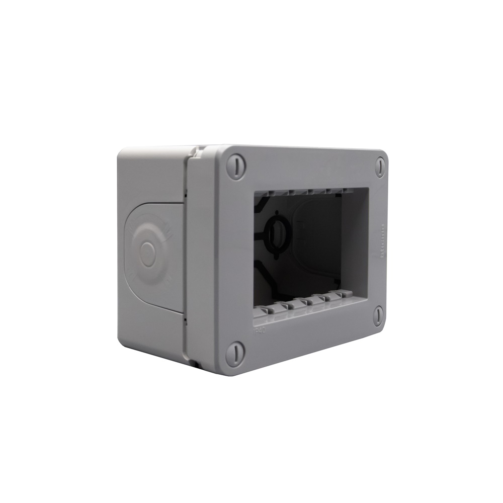 Scatola portafrutti IP40 3 moduli grigia per installazioni elettriche interne