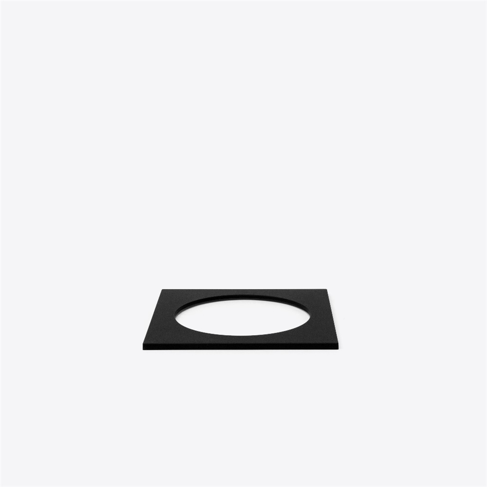 CORNICE QUADRATA NERA PC PER DLB28-