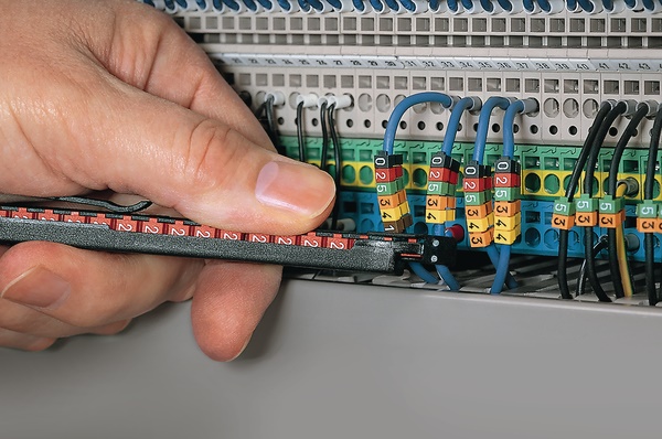 Segnafili a clip WIC1-X nylon prestampati resistenti vibrazioni per marcatura cavi elettrici manutenzione e riparazione