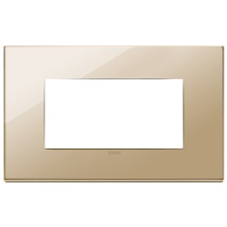 Placca 4 moduli metallo lucido oro per installazioni elettriche interna