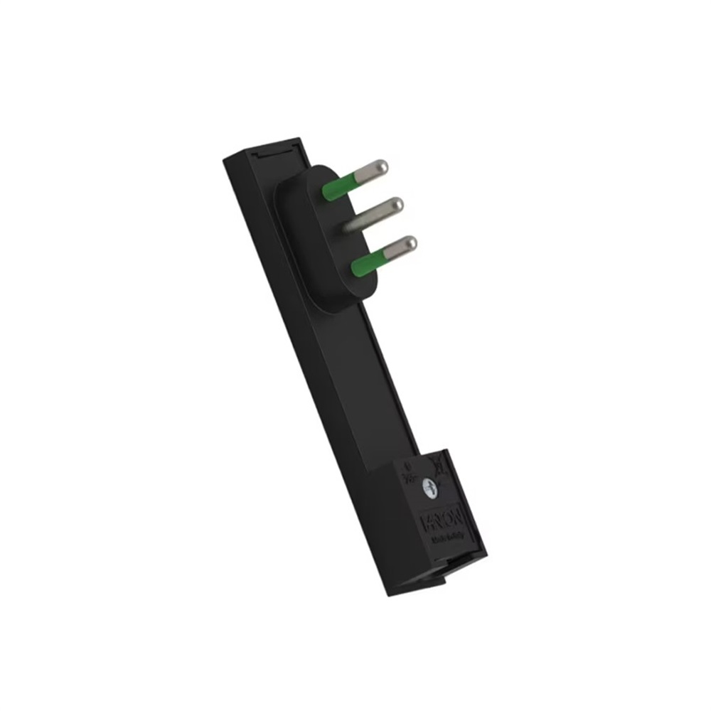 Spina S11 smontabile con funzione clock, alta protezione IP, per impianti industriali e automazione