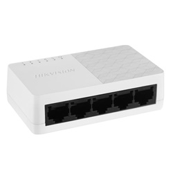 Switch PoE 5 porte Fast Ethernet 10/100 Mbps plastica per reti aziendali piccole e medie