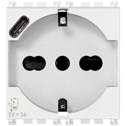 Presa 2P+T 16A universale bianco con alimentatore USB C 15W 3A per dispositivi elettronici