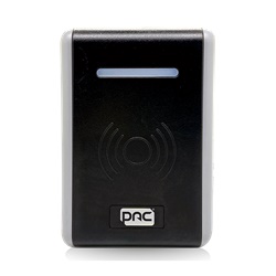 Lettore amministratore multitecnologia PAC, collegamento USB