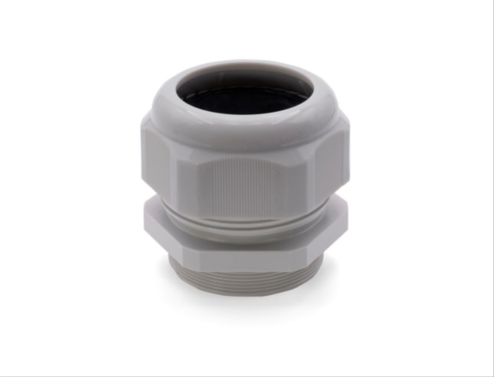 Pressacavo Maxiblock in poliammide PA6.6 con campo serraggio esteso, filettatura M63x1,5, protezione IP68 per impianti elettrici industriali