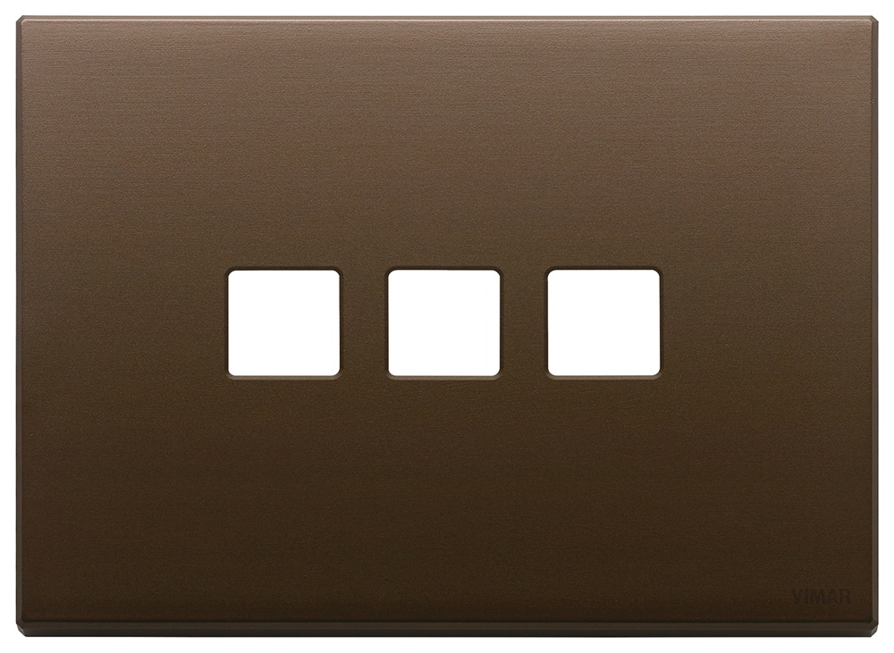 Placca 3 moduli Flat metallo bronzo scuro spazzolato per comandi elettrici
